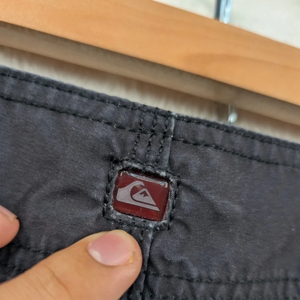 Quiksilver tagged 34